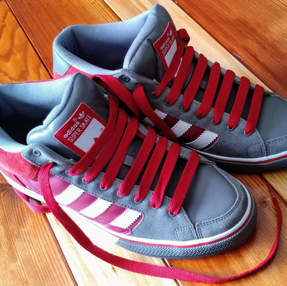 ADIDAS SUPER SKATE SHOES